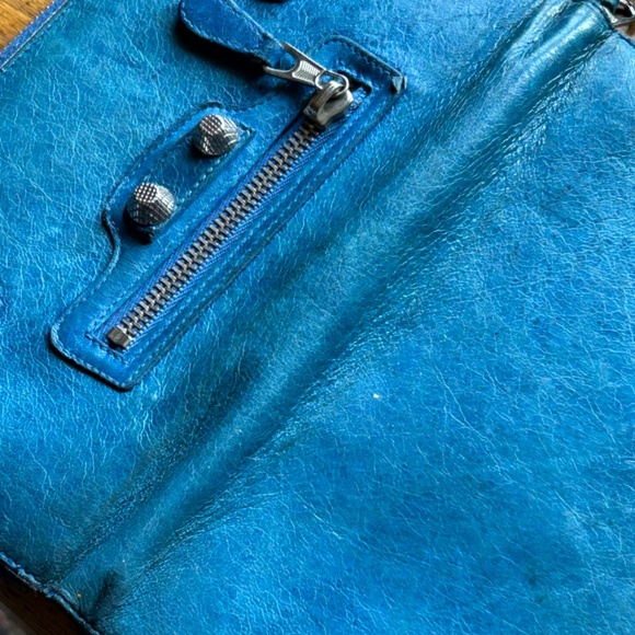 BALENCIAGA Zip Around Wallet, Blue with Giant Silver Hardware - Picture 8 of 15